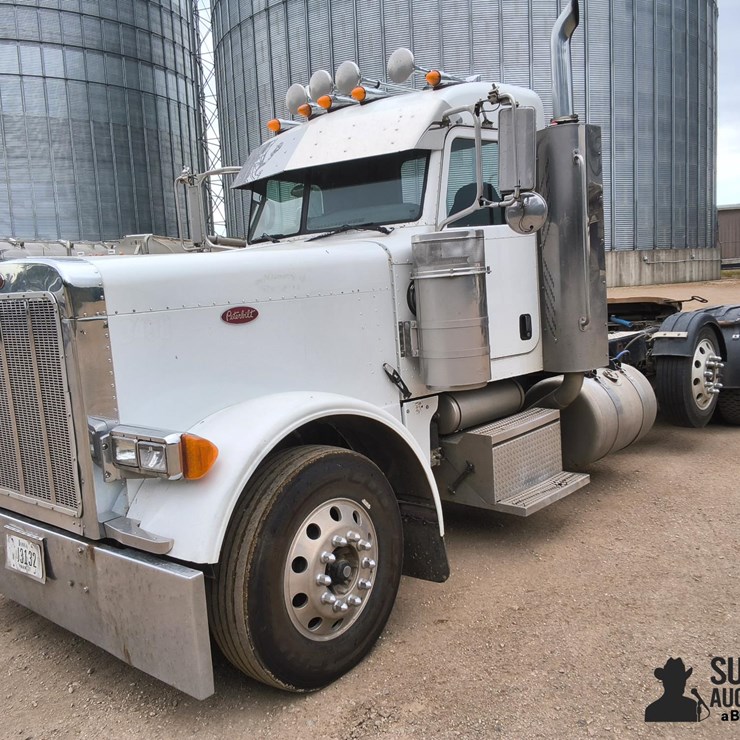 2005 PETERBILT 379
