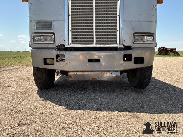 1985-kenworth-k100-image-17