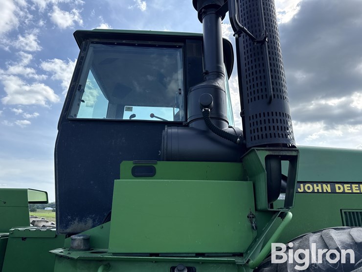 1990-john-deere-8760-image-13