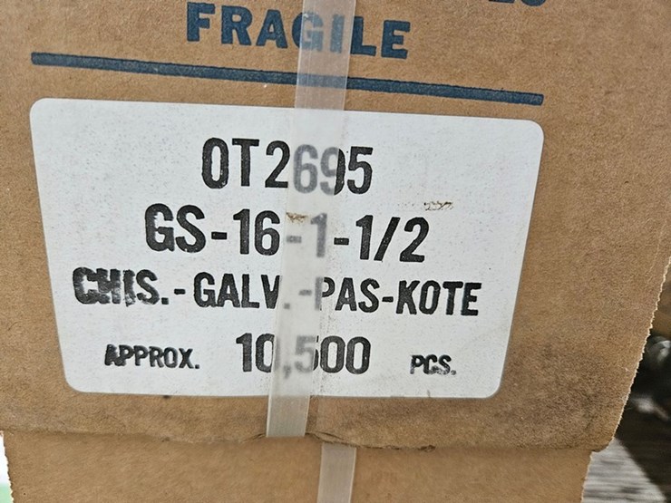 #116-•-paslode-pneumatic-staple-gun-and-staples-image-7