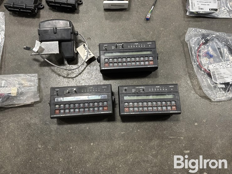 raven-460-controllers-and-harnessing-image-9