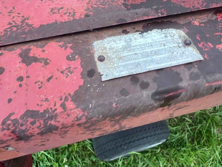 case-ih-1083-image-13