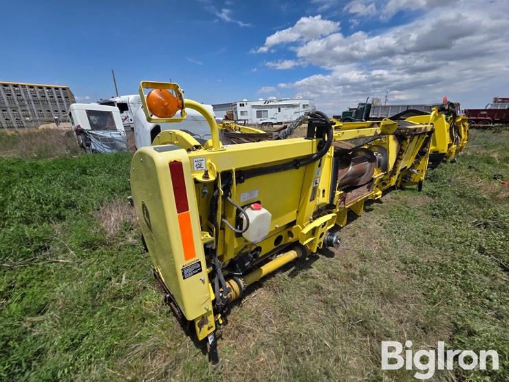 2019-john-deere-659-image-6