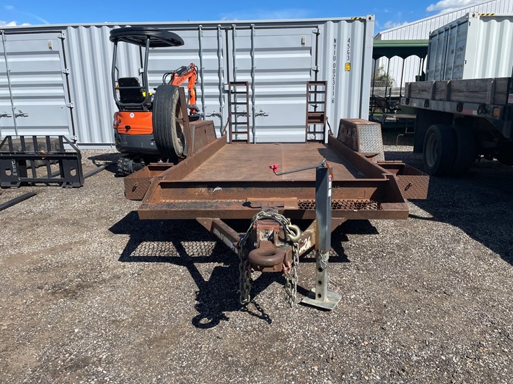#2097-•-1999-olympic-tandem-axle-equipment-trailer-(has-wi-title)-image-2