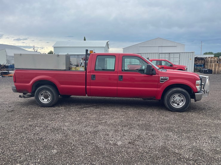2010-ford-f250-xl-image-4