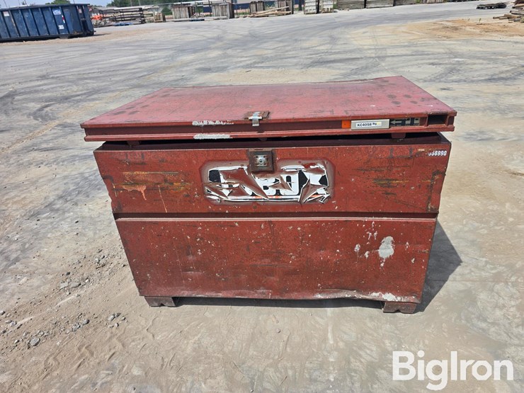 steel-job-box-w/form-hardware-image-2