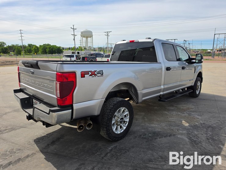 2021-ford-f250-xlt-image-5