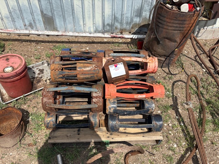 pallet-of-(22)-assorted-size-pipe-stabilizers-image-1