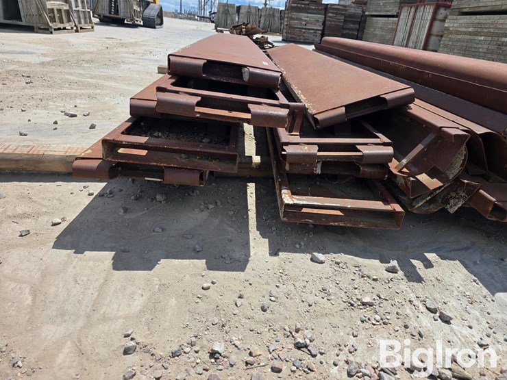 curb-and-gutter-forms-image-9