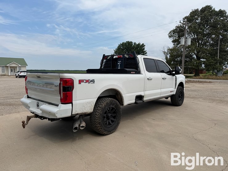 2023-ford-f350-image-5