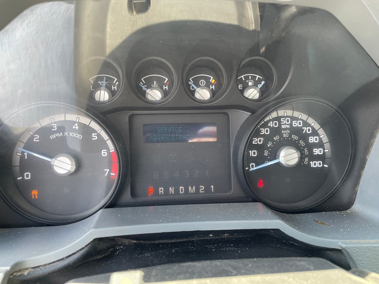 2012-ford-f350-xl-image-39