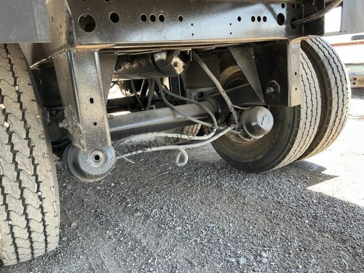 2009-versa-v-bottom-spreader-trailer-image-11