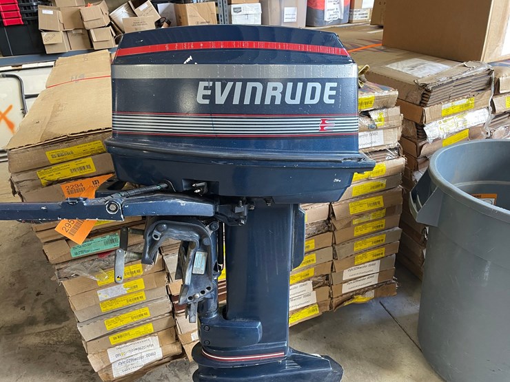 #2951-•-1988-evinrude-25hp-short-shaft-tiller-outboard-motor-image-8