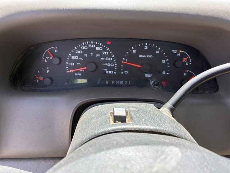 2004-ford-f350-image-15