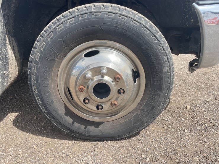 2012-ford-f350-xl-image-10