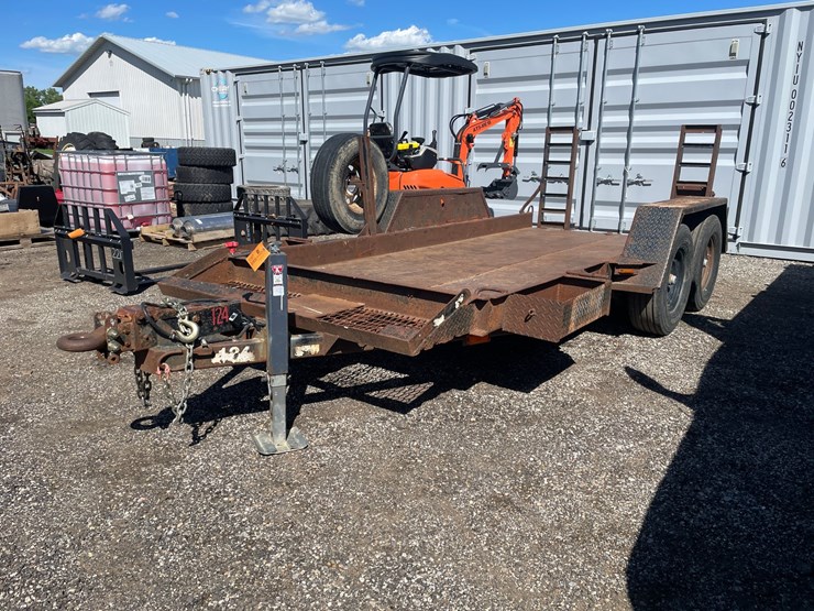 #2097-•-1999-olympic-tandem-axle-equipment-trailer-(has-wi-title)-image-1