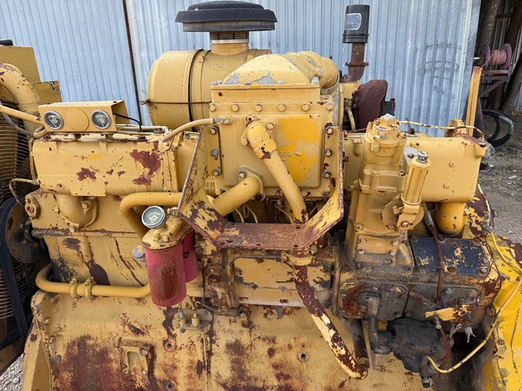 caterpillar-d353-image-6