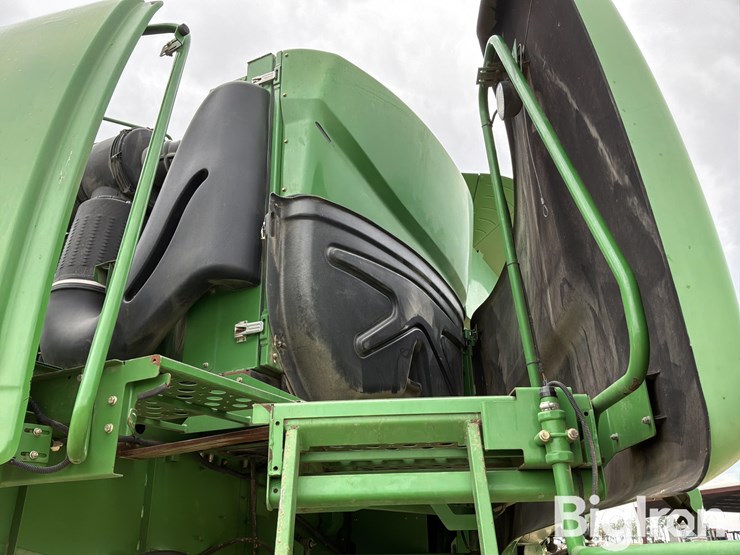 2010-john-deere-9770-sts-image-20