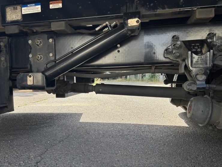 2016-ford-f650-sd-image-14