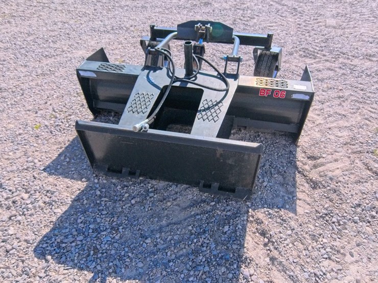 #1049-•-industrious-america-bf06-skid-steer-mount-grader-blade-image-4