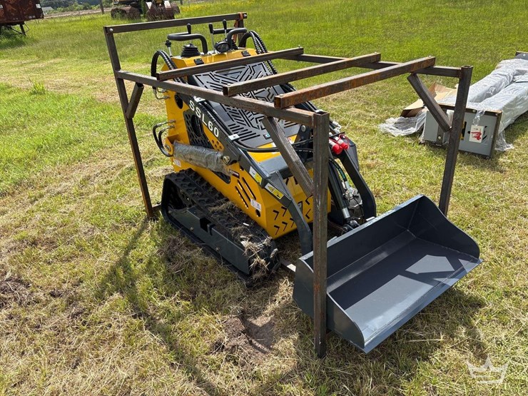 2026-stand-on-track-loader-mini-skid-steer-image-2