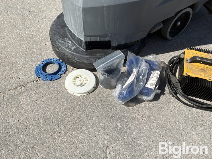 karcher-professional-floor-cleaner-image-12