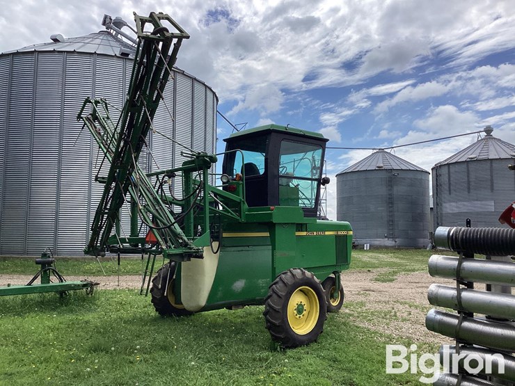 1984-john-deere-6000-image-5