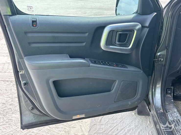 2007-honda-ridgeline-image-7