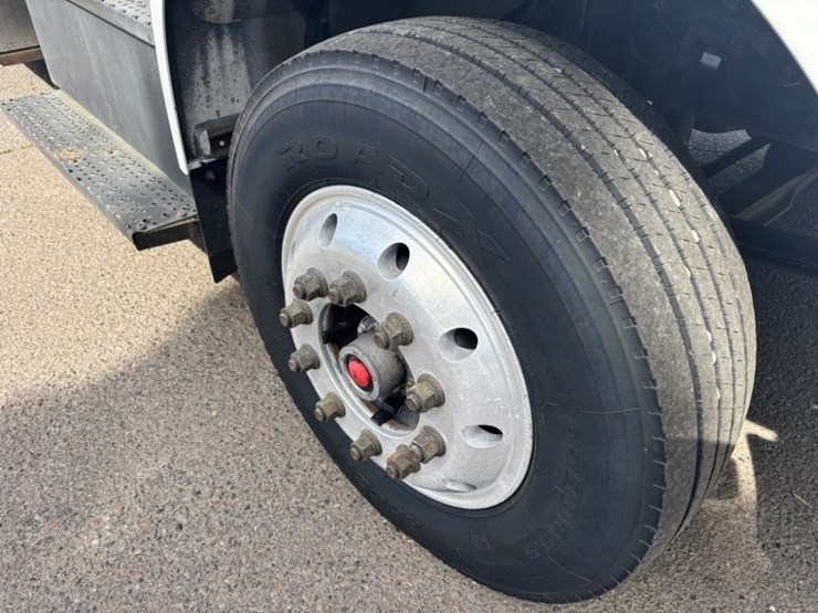 2016-ford-f650-sd-image-12