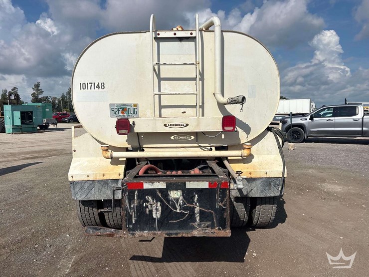 2018-international-durastar-4300-image-30