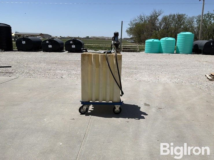 diesel-exhaust-fluid-pump-&-bulk-tank-image-8