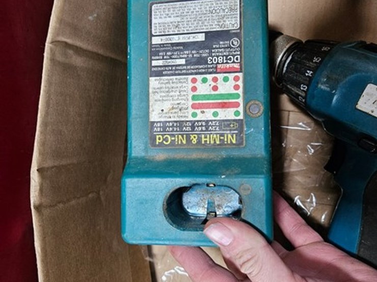 #121-•-assorted-power-tools-image-11