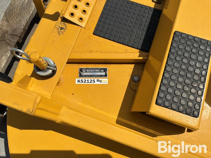 walker-mower-deck-&-snow-blade-image-18