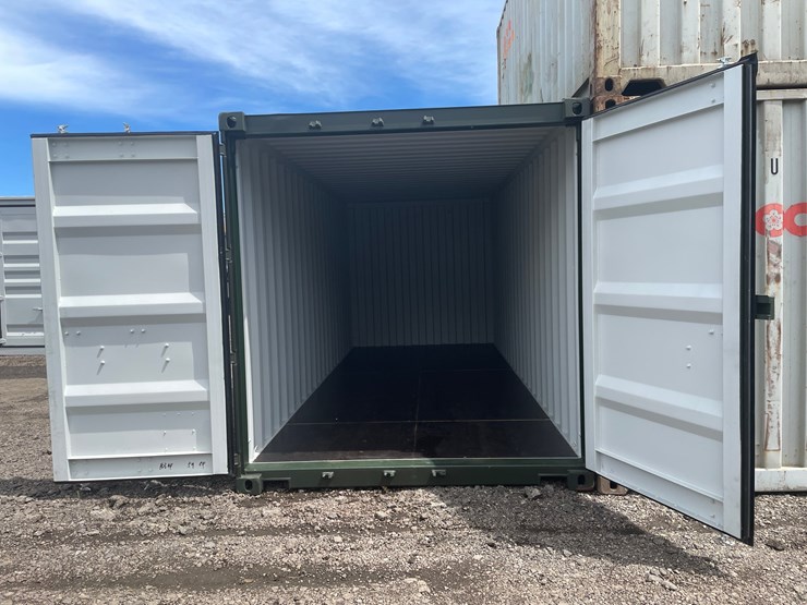 #2439-•-20'-standard-height-shipping-container-image-7