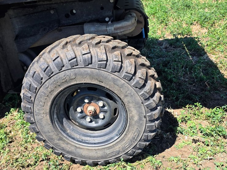 john-deere-gator-image-46