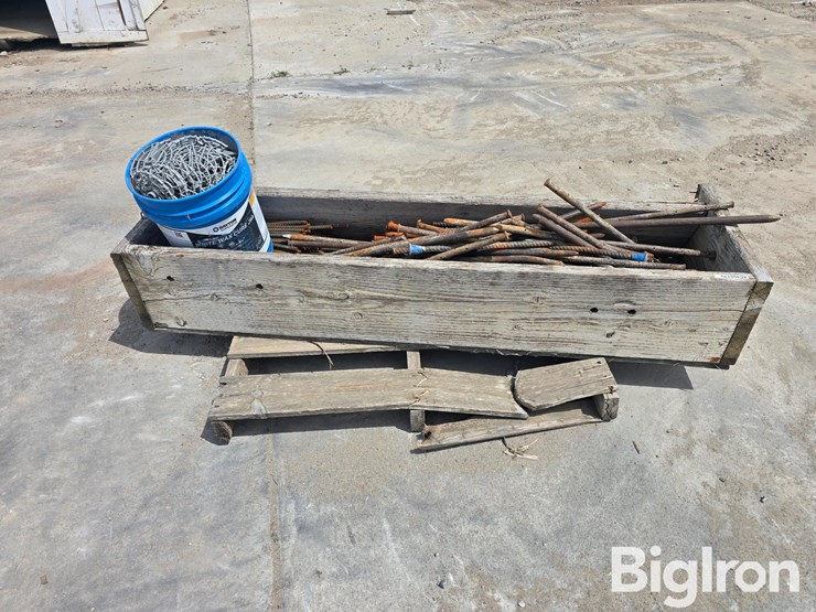 concrete-form-stakes-image-2