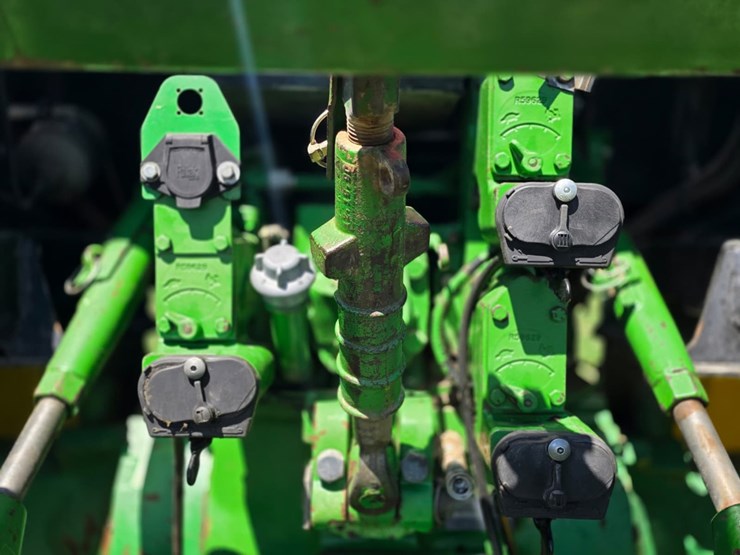 john-deere-4455-image-22