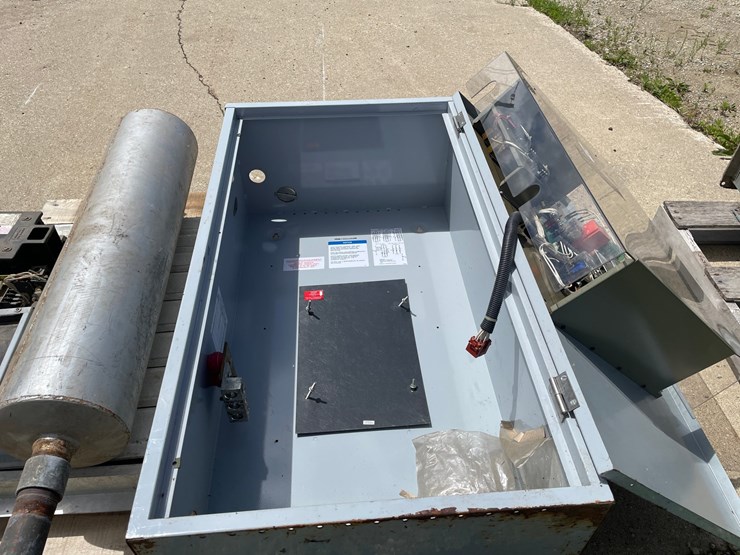#2896-•-30kw-spectrum-detroit-diesel-generator-image-32