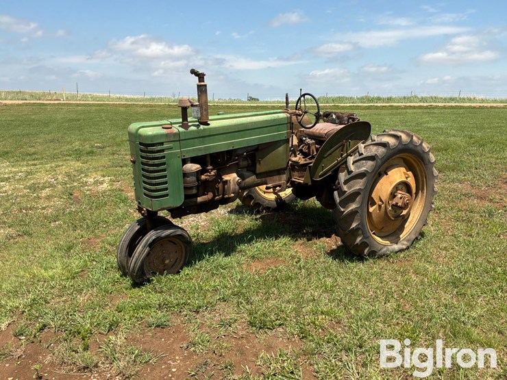1949-john-deere-mt-image-1