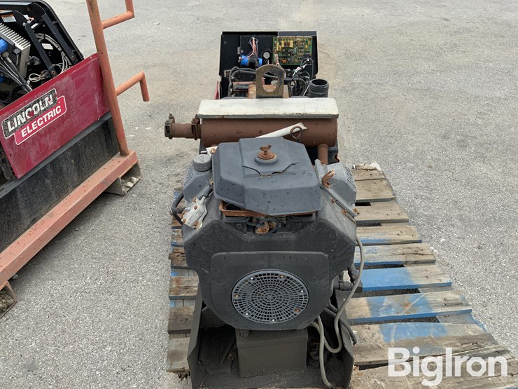 massey-ferguson-730-image-12