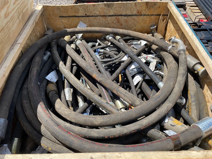#2762-•-tote-of-hydraulic-hoses-image-2