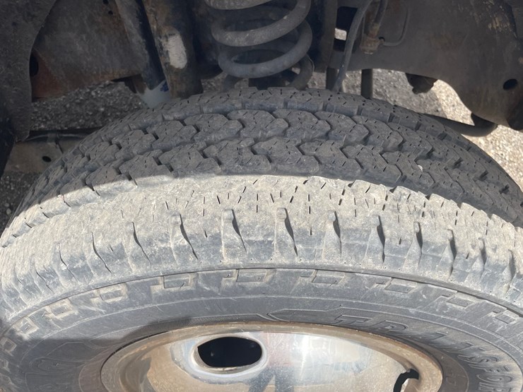 2012-ford-f350-xl-image-11