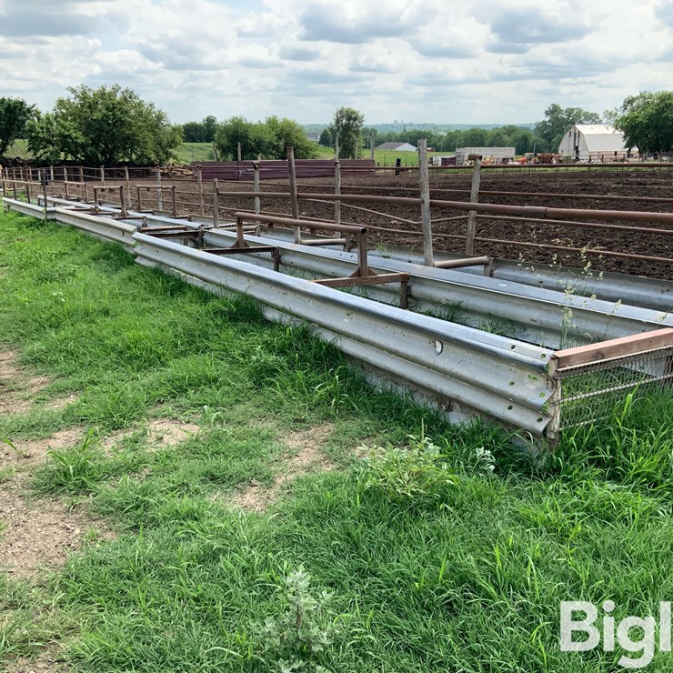 Bottomless Feed Bunk