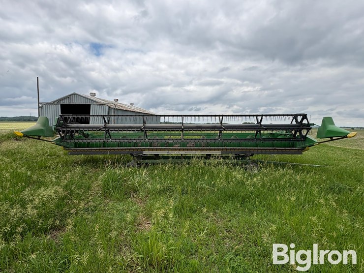 2011-john-deere-630f-image-2