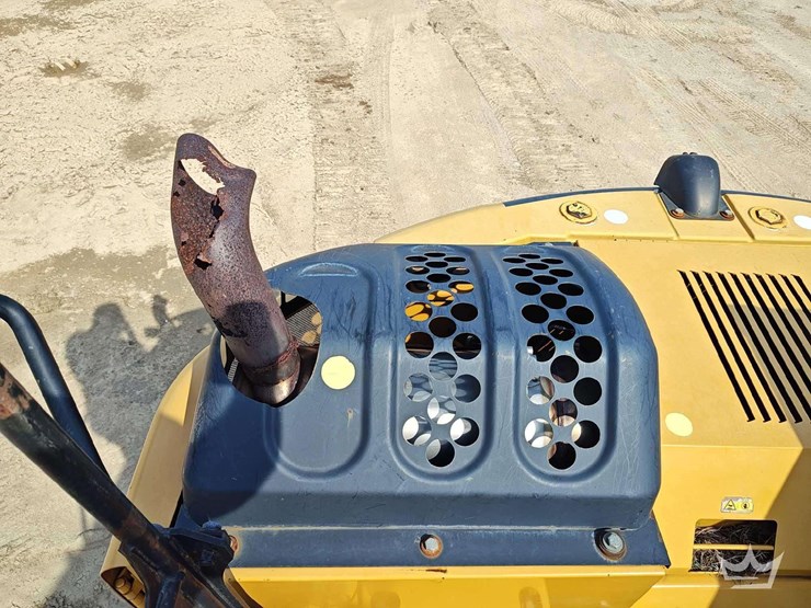 2013-caterpillar-314e-lcr-image-32
