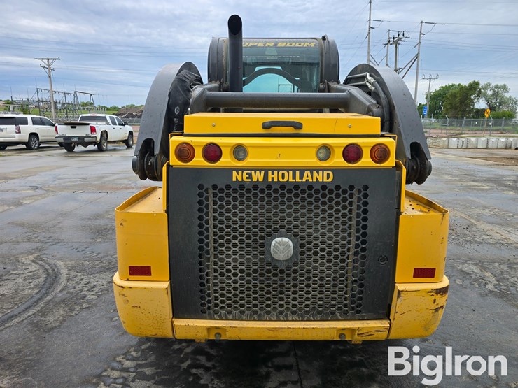 2018-new-holland-l228-image-6