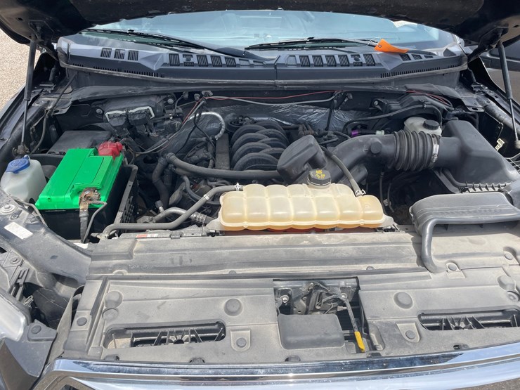 2015-ford-f150-xlt-image-31