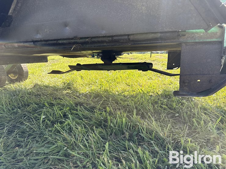 john-deere-1518-image-18