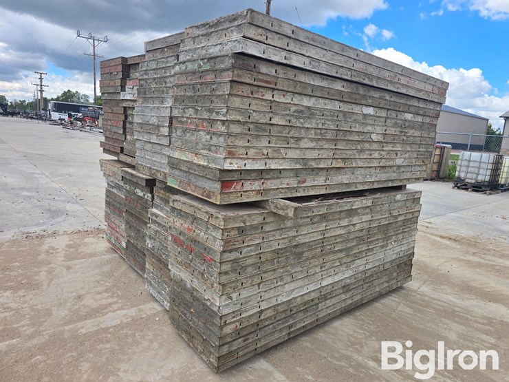 8'-concrete-wall-forms-image-7