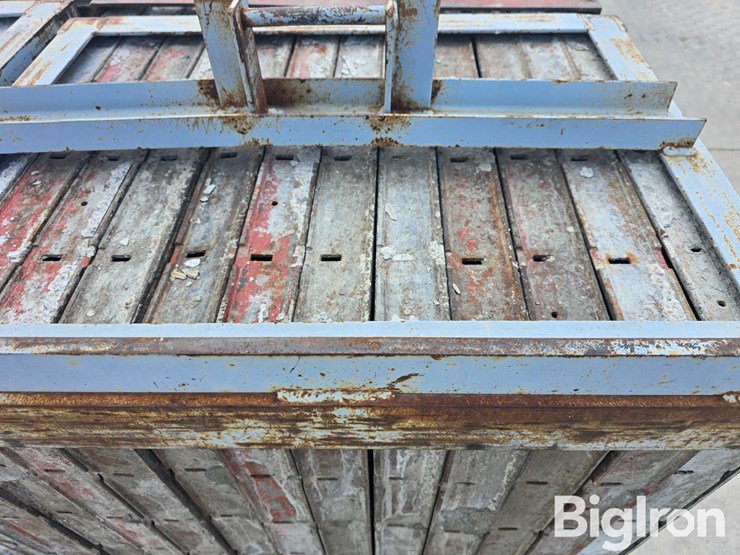 4'-concrete-wall-forms-image-14